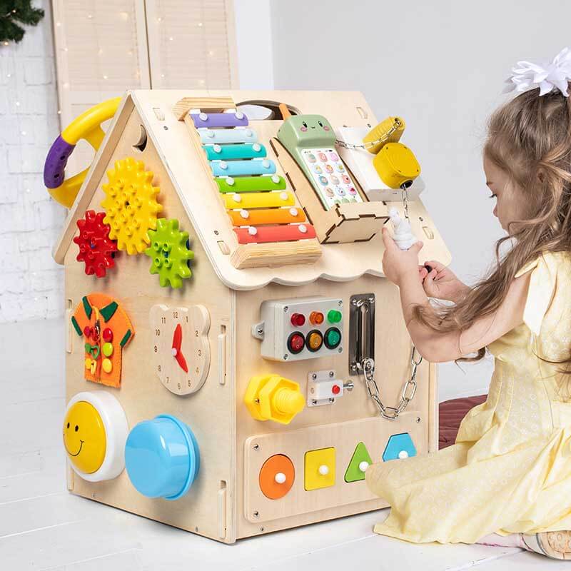 ThinkieHouse: Multifunctioneel Montessori Houten Huis